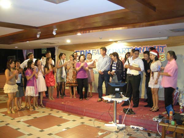 EDU. fancy party night งานเลี้ยงฉลองปีใหม่ พ.ศ.2556 สำนักงานคณะศึกษาศาสตร์ ภาพที่ 123