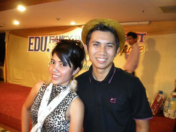 EDU. fancy party night งานเลี้ยงฉลองปีใหม่ พ.ศ.2556 สำนักงานคณะศึกษาศาสตร์ ภาพที่ 129