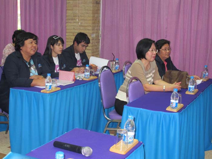 สัมมนาบุคลากรสำนักงานเลขานุการคณะศึกษาศาสตร์ ปี 2555 ภาพที่ 12