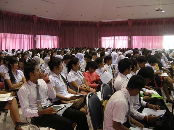 ภาพสัมมนานิสิตระหว่างฝึกสอน วันที่ 12 ธ.ค.55 ภาพที่ 13