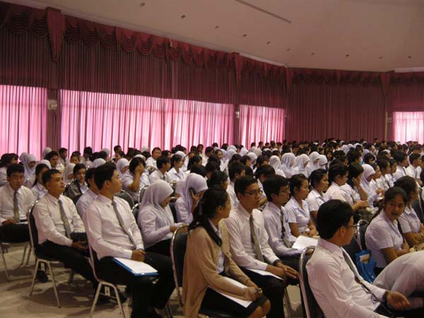 ภาพสัมมนานิสิตระหว่างฝึกสอน วันที่ 12 ธ.ค.55 ภาพที่ 14