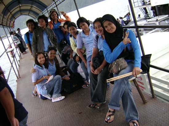 โครงการสัมมนาพัฒนาการเป็นผู้นำกลุ่มกิจกรรม คณะศึกษาศาสตร์ ภาพที่ 17