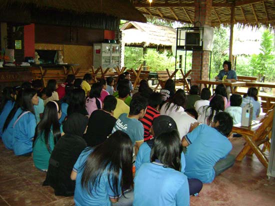 โครงการสัมมนาพัฒนาการเป็นผู้นำกลุ่มกิจกรรม คณะศึกษาศาสตร์ ภาพที่ 42