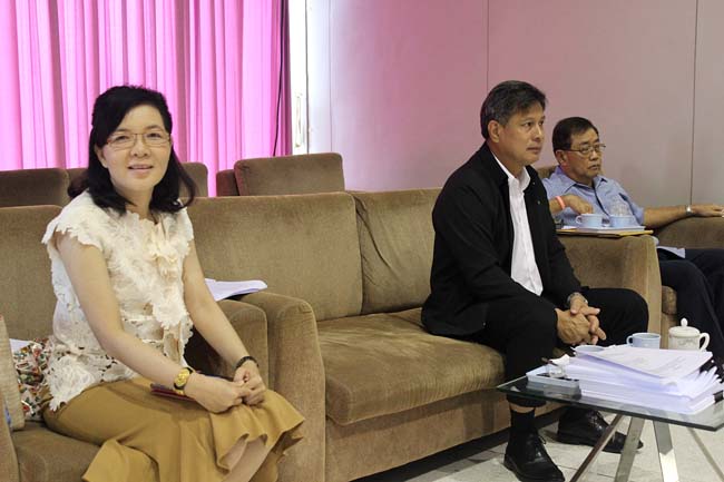 โครงการสัมมนานิสิตหลังปฏิบัติการสอนในสถานศึกษาหลักสูตรการศึกษาบัณฑิต(หลักสูตร 5 ปี) ระหว่างวันที่ 28 ก.พ.-1 มี.ค. 56 หอประชุมปาริชาต, อาคารเรียน 3 ภาพที่ 70