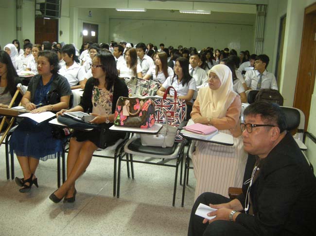 โครงการสัมมนานิสิตหลังปฏิบัติการสอนสาขาวิชาเทคโนโลยีและสื่อสารการศึกษา ภาพที่ 6