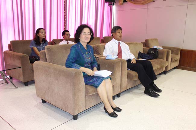 โครงการเตรียมความพร้อมและปฐมนิเทศนิสิตก่อนปฏิบัติการสอนในสถานศึกษา ประจำปีการศึกษา 2556 9-10 พฤษภาคม 2556 ณ หอประชุมปาริชาต มหาวิทยาลัยทักษิณ ภาพที่ 52