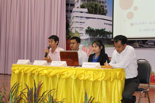 โครงการเตรียมความพร้อมและปฐมนิเทศนิสิตก่อนปฏิบัติการสอนในสถานศึกษา ประจำปีการศึกษา 2556 9-10 พฤษภาคม 2556 ณ หอประชุมปาริชาต มหาวิทยาลัยทักษิณ ภาพที่ 84