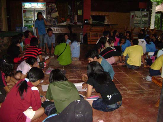 โครงการสัมมนาพัฒนาการเป็นผู้นำกลุ่มกิจกรรม คณะศึกษาศาสตร์ ภาพที่ 60