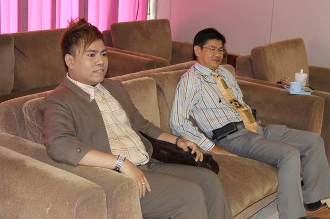 โครงการเตรียมความพร้อมและปฐมนิเทศนิสิตก่อนปฏิบัติการสอนในสถานศึกษา ประจำปีการศึกษา 2556 9-10 พฤษภาคม 2556 ณ หอประชุมปาริชาต มหาวิทยาลัยทักษิณ ภาพที่ 113