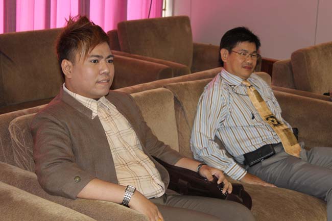 โครงการเตรียมความพร้อมและปฐมนิเทศนิสิตก่อนปฏิบัติการสอนในสถานศึกษา ประจำปีการศึกษา 2556 9-10 พฤษภาคม 2556 ณ หอประชุมปาริชาต มหาวิทยาลัยทักษิณ ภาพที่ 114