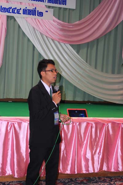 โครงการค่ายปลูกฝังคุณลักษณะความเป็นครูและเสริมประสบการณ์วิชาชีพครูสำหรับนิสิต/นักศึกษา ทุนโครงการ สควค. ปี 2555 ภาพที่ 30