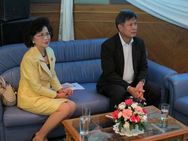 โครงการค่ายปลูกฝังคุณลักษณะความเป็นครูและเสริมประสบการณ์วิชาชีพครูสำหรับนิสิต/นักศึกษา ทุนโครงการ สควค. ปี 2555 ภาพที่ 69