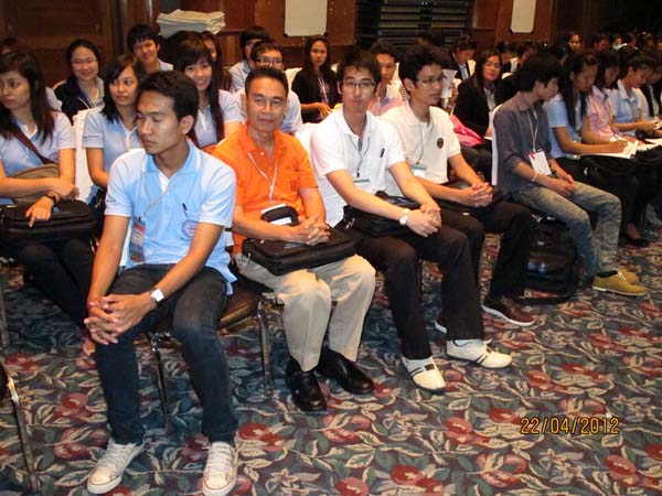 โครงการค่ายปลูกฝังคุณลักษณะความเป็นครูและเสริมประสบการณ์วิชาชีพครูสำหรับนิสิต/นักศึกษา ทุนโครงการ สควค. ปี 2555 ภาพที่ 154