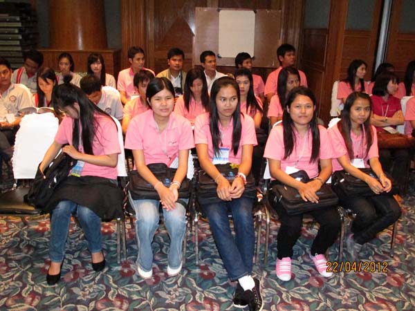 โครงการค่ายปลูกฝังคุณลักษณะความเป็นครูและเสริมประสบการณ์วิชาชีพครูสำหรับนิสิต/นักศึกษา ทุนโครงการ สควค. ปี 2555 ภาพที่ 161