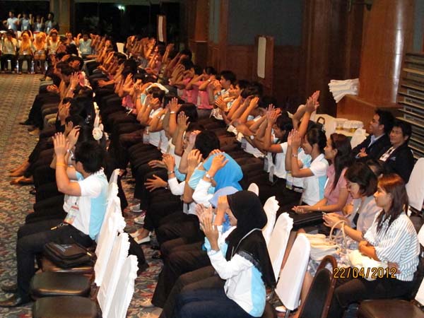 โครงการค่ายปลูกฝังคุณลักษณะความเป็นครูและเสริมประสบการณ์วิชาชีพครูสำหรับนิสิต/นักศึกษา ทุนโครงการ สควค. ปี 2555 ภาพที่ 179
