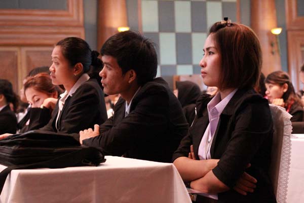 โครงการค่ายปลูกฝังคุณลักษณะความเป็นครูและเสริมประสบการณ์วิชาชีพครูสำหรับนิสิต/นักศึกษา ทุนโครงการ สควค. ปี 2555 ภาพที่ 282