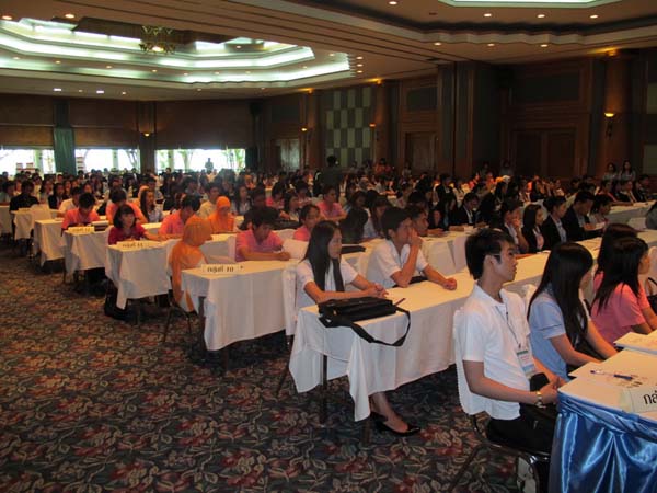 โครงการค่ายปลูกฝังคุณลักษณะความเป็นครูและเสริมประสบการณ์วิชาชีพครูสำหรับนิสิต/นักศึกษา ทุนโครงการ สควค. ปี 2555 ภาพที่ 330