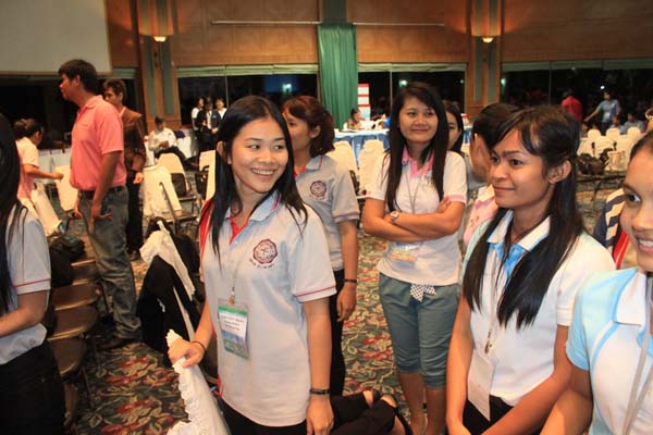 โครงการค่ายปลูกฝังคุณลักษณะความเป็นครูและเสริมประสบการณ์วิชาชีพครูสำหรับนิสิต/นักศึกษา ทุนโครงการ สควค. ปี 2555 ภาพที่ 352