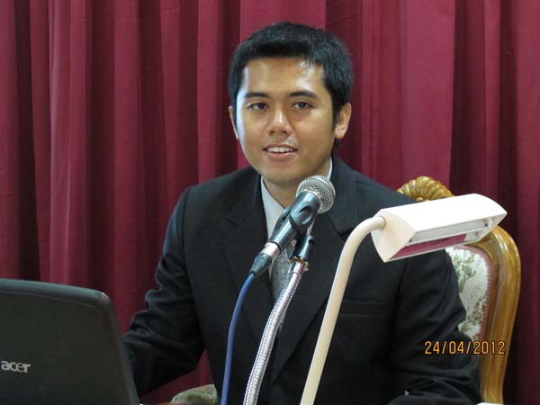 โครงการค่ายปลูกฝังคุณลักษณะความเป็นครูและเสริมประสบการณ์วิชาชีพครูสำหรับนิสิต/นักศึกษา ทุนโครงการ สควค. ปี 2555 ภาพที่ 410