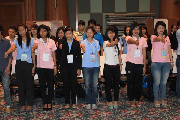 โครงการค่ายปลูกฝังคุณลักษณะความเป็นครูและเสริมประสบการณ์วิชาชีพครูสำหรับนิสิต/นักศึกษา ทุนโครงการ สควค. ปี 2555 ภาพที่ 485