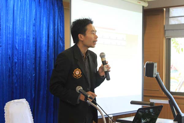 โครงการค่ายปลูกฝังคุณลักษณะความเป็นครูและเสริมประสบการณ์วิชาชีพครูสำหรับนิสิต/นักศึกษา ทุนโครงการ สควค. ปี 2555 ภาพที่ 488