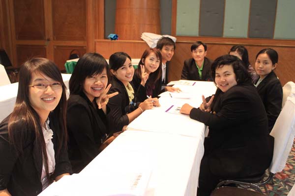 โครงการค่ายปลูกฝังคุณลักษณะความเป็นครูและเสริมประสบการณ์วิชาชีพครูสำหรับนิสิต/นักศึกษา ทุนโครงการ สควค. ปี 2555 ภาพที่ 503