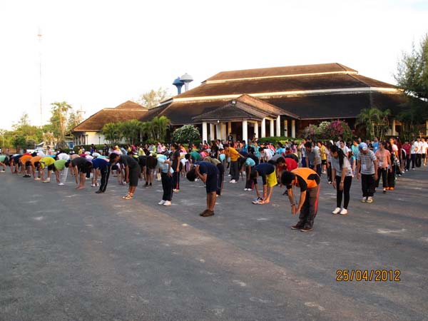 โครงการค่ายปลูกฝังคุณลักษณะความเป็นครูและเสริมประสบการณ์วิชาชีพครูสำหรับนิสิต/นักศึกษา ทุนโครงการ สควค. ปี 2555 ภาพที่ 599
