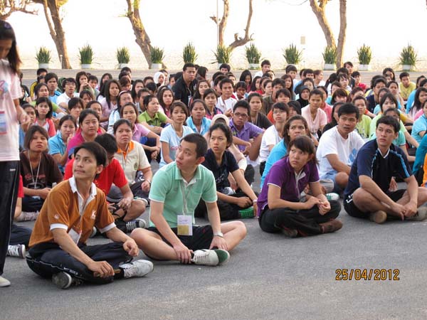 โครงการค่ายปลูกฝังคุณลักษณะความเป็นครูและเสริมประสบการณ์วิชาชีพครูสำหรับนิสิต/นักศึกษา ทุนโครงการ สควค. ปี 2555 ภาพที่ 611