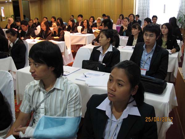 โครงการค่ายปลูกฝังคุณลักษณะความเป็นครูและเสริมประสบการณ์วิชาชีพครูสำหรับนิสิต/นักศึกษา ทุนโครงการ สควค. ปี 2555 ภาพที่ 627