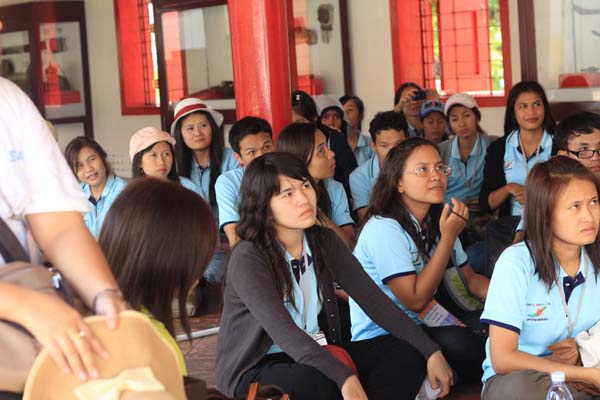 โครงการค่ายปลูกฝังคุณลักษณะความเป็นครูและเสริมประสบการณ์วิชาชีพครูสำหรับนิสิต/นักศึกษา ทุนโครงการ สควค. ปี 2555 ภาพที่ 746