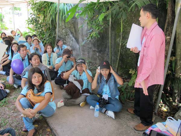โครงการค่ายปลูกฝังคุณลักษณะความเป็นครูและเสริมประสบการณ์วิชาชีพครูสำหรับนิสิต/นักศึกษา ทุนโครงการ สควค. ปี 2555 ภาพที่ 883