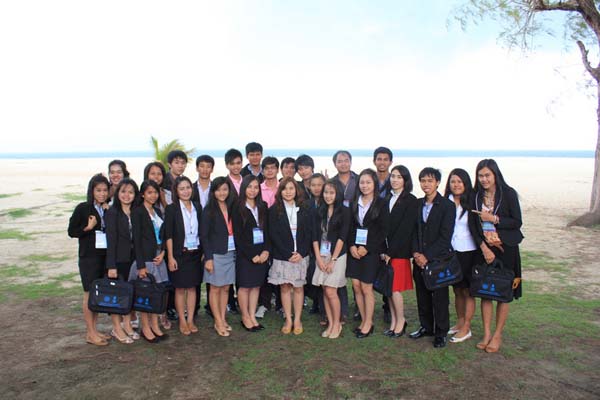 โครงการค่ายปลูกฝังคุณลักษณะความเป็นครูและเสริมประสบการณ์วิชาชีพครูสำหรับนิสิต/นักศึกษา ทุนโครงการ สควค. ปี 2555 ภาพที่ 964