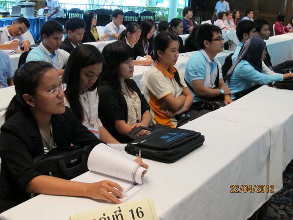 โครงการค่ายปลูกฝังคุณลักษณะความเป็นครูและเสริมประสบการณ์วิชาชีพครูสำหรับนิสิต/นักศึกษา ทุนโครงการ สควค. ปี 2555 ภาพที่ 973