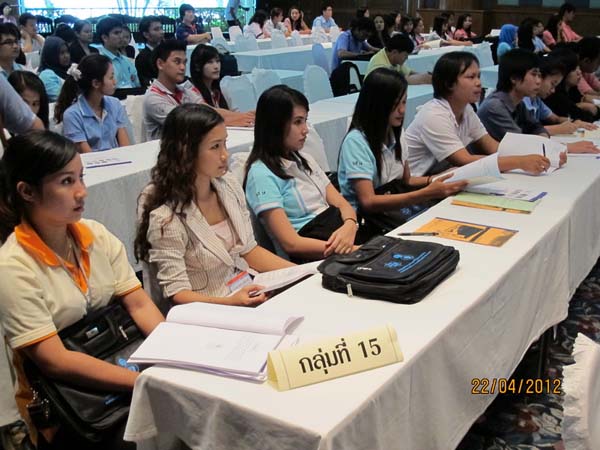 โครงการค่ายปลูกฝังคุณลักษณะความเป็นครูและเสริมประสบการณ์วิชาชีพครูสำหรับนิสิต/นักศึกษา ทุนโครงการ สควค. ปี 2555 ภาพที่ 996