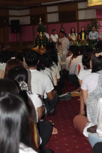 โครงการค่ายปลูกฝังคุณลักษณะความเป็นครูและเสริมประสบการณ์วิชาชีพครูสำหรับนิสิต/นักศึกษา ทุนโครงการ สควค. ปี 2555 ภาพที่ 1001