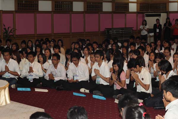 โครงการค่ายปลูกฝังคุณลักษณะความเป็นครูและเสริมประสบการณ์วิชาชีพครูสำหรับนิสิต/นักศึกษา ทุนโครงการ สควค. ปี 2555 ภาพที่ 1020
