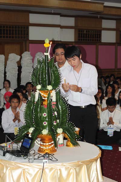 โครงการค่ายปลูกฝังคุณลักษณะความเป็นครูและเสริมประสบการณ์วิชาชีพครูสำหรับนิสิต/นักศึกษา ทุนโครงการ สควค. ปี 2555 ภาพที่ 1024