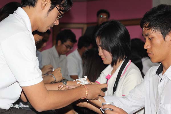 โครงการค่ายปลูกฝังคุณลักษณะความเป็นครูและเสริมประสบการณ์วิชาชีพครูสำหรับนิสิต/นักศึกษา ทุนโครงการ สควค. ปี 2555 ภาพที่ 1035