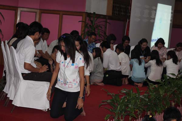 โครงการค่ายปลูกฝังคุณลักษณะความเป็นครูและเสริมประสบการณ์วิชาชีพครูสำหรับนิสิต/นักศึกษา ทุนโครงการ สควค. ปี 2555 ภาพที่ 1039