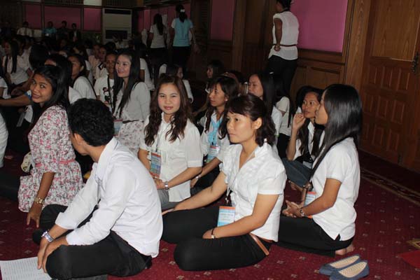 โครงการค่ายปลูกฝังคุณลักษณะความเป็นครูและเสริมประสบการณ์วิชาชีพครูสำหรับนิสิต/นักศึกษา ทุนโครงการ สควค. ปี 2555 ภาพที่ 1058