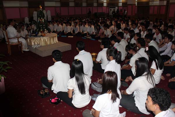 โครงการค่ายปลูกฝังคุณลักษณะความเป็นครูและเสริมประสบการณ์วิชาชีพครูสำหรับนิสิต/นักศึกษา ทุนโครงการ สควค. ปี 2555 ภาพที่ 1071