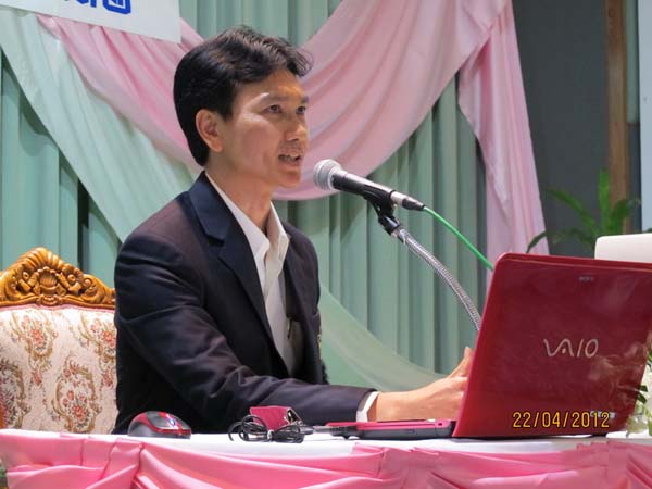 โครงการค่ายปลูกฝังคุณลักษณะความเป็นครูและเสริมประสบการณ์วิชาชีพครูสำหรับนิสิต/นักศึกษา ทุนโครงการ สควค. ปี 2555 ภาพที่ 1095
