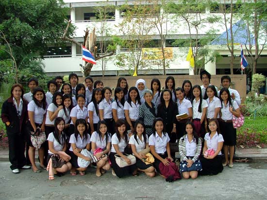 กิจกรรมอบรมและศึกษาดูงานนักศึกษาหลักสูตรครู 5 ปี ภาพที่ 20