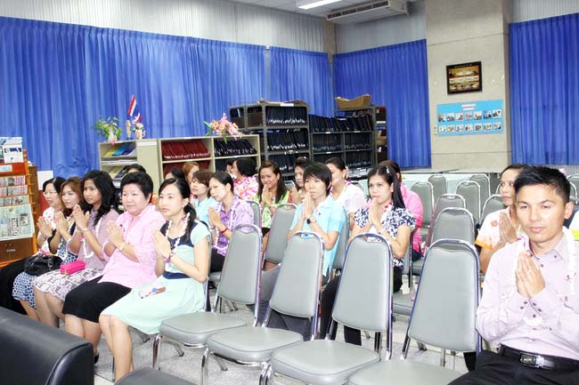 โครงการสืบสานประเพณีวันสงกรานต ์ วันอังคารที่ 9 เมษายน 2556 เวลา 08.30 - 13.00 น. ณ ห้องแหล่งการเรียนรู้ คณะศึกษาศาสตร์ มหาวิทยาลัยทักษิณ ภาพที่ 49