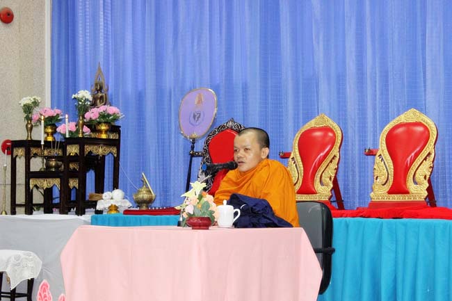 โครงการสืบสานประเพณีวันสงกรานต ์ วันอังคารที่ 9 เมษายน 2556 เวลา 08.30 - 13.00 น. ณ ห้องแหล่งการเรียนรู้ คณะศึกษาศาสตร์ มหาวิทยาลัยทักษิณ ภาพที่ 70