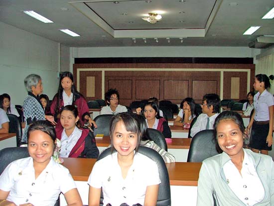 กิจกรรมอบรมและศึกษาดูงานนักศึกษาหลักสูตรครู 5 ปี ภาพที่ 29