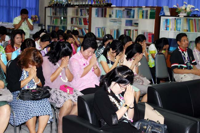 โครงการสืบสานประเพณีวันสงกรานต ์ วันอังคารที่ 9 เมษายน 2556 เวลา 08.30 - 13.00 น. ณ ห้องแหล่งการเรียนรู้ คณะศึกษาศาสตร์ มหาวิทยาลัยทักษิณ ภาพที่ 98
