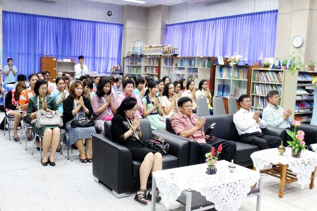 โครงการสืบสานประเพณีวันสงกรานต ์ วันอังคารที่ 9 เมษายน 2556 เวลา 08.30 - 13.00 น. ณ ห้องแหล่งการเรียนรู้ คณะศึกษาศาสตร์ มหาวิทยาลัยทักษิณ ภาพที่ 114