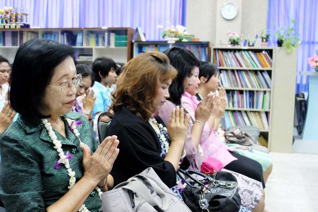 โครงการสืบสานประเพณีวันสงกรานต ์ วันอังคารที่ 9 เมษายน 2556 เวลา 08.30 - 13.00 น. ณ ห้องแหล่งการเรียนรู้ คณะศึกษาศาสตร์ มหาวิทยาลัยทักษิณ ภาพที่ 125