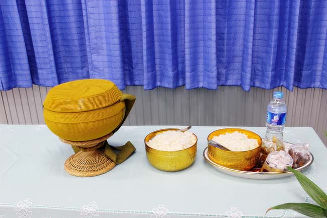 โครงการสืบสานประเพณีวันสงกรานต ์ วันอังคารที่ 9 เมษายน 2556 เวลา 08.30 - 13.00 น. ณ ห้องแหล่งการเรียนรู้ คณะศึกษาศาสตร์ มหาวิทยาลัยทักษิณ ภาพที่ 128